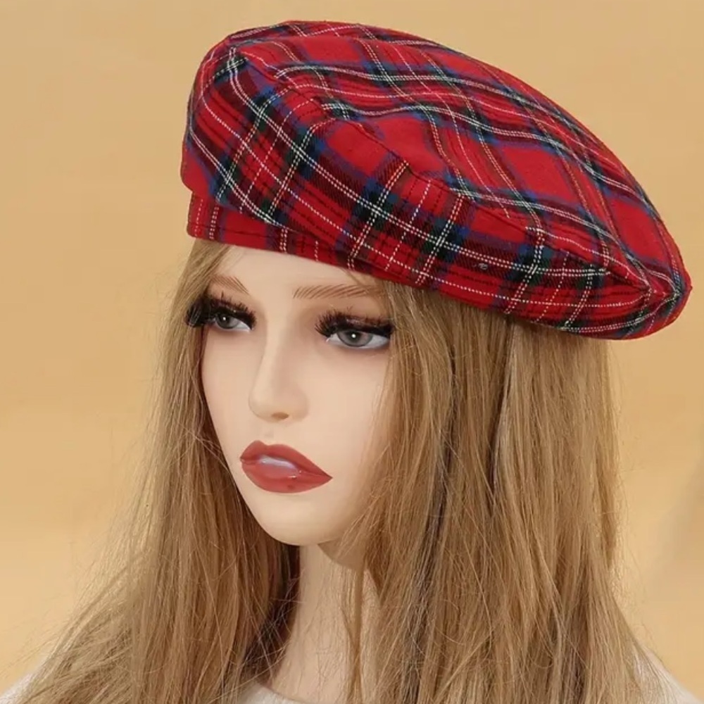 Woman’s Hat